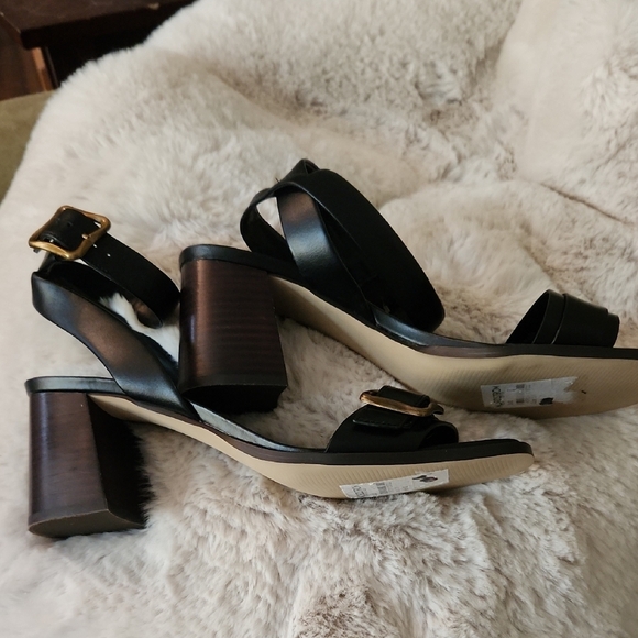 NWOB Nordstrom Black Leather Ankle Wrap Sandals -Size 10 - Picture 3 of 6